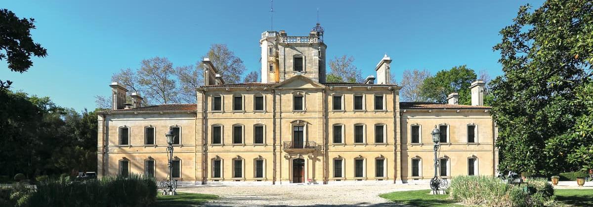 devanture du château